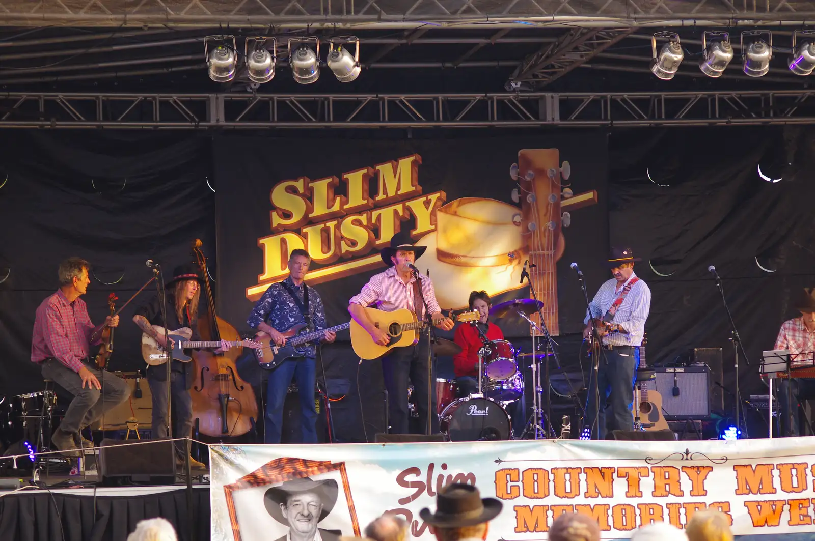 Ernie Constance on stage at the Slim Dusty Country Music Memories concert
